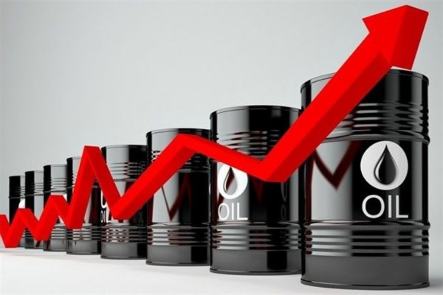 giá dầu tiếp tục tăng cao