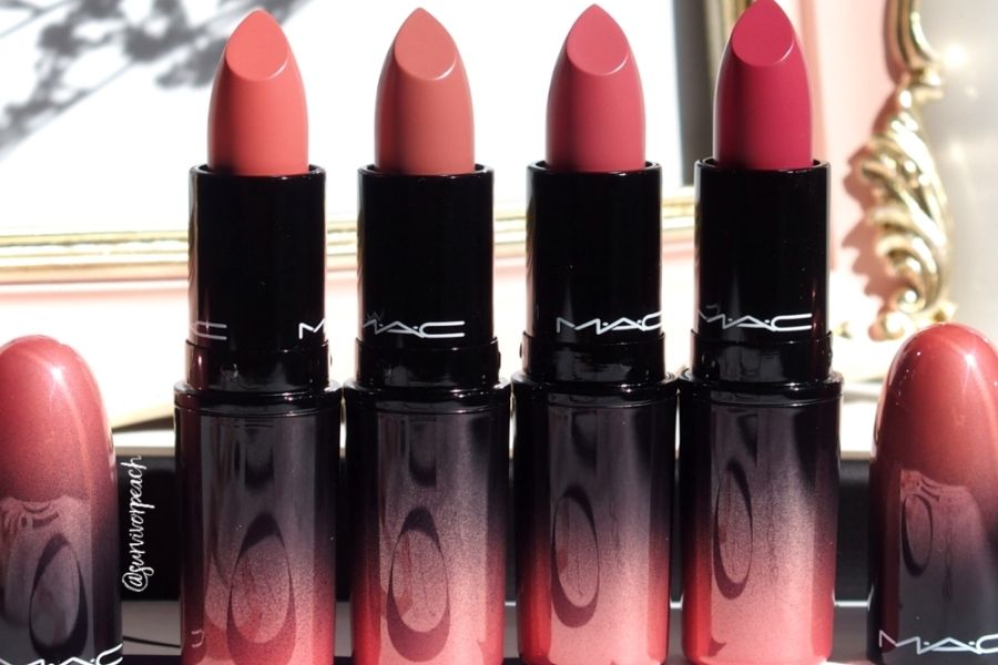 son Mac Love Me Lipstick Rouge 423 E For Effortless