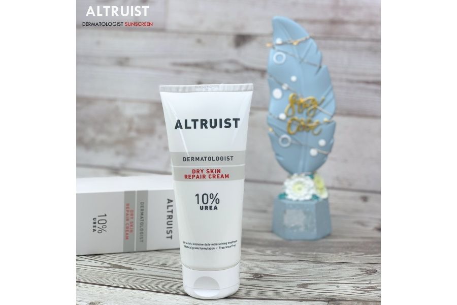 bao bì và kết cấu kem dưỡng Altruist Dry Skin Repair Cream