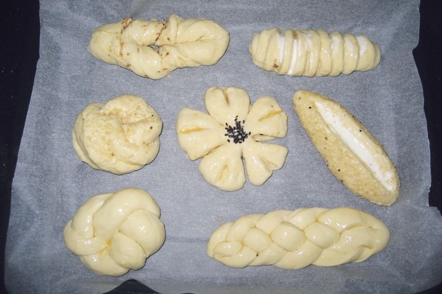Cách làm bánh mì bằng nồi chiên không dầu: Giai đoạn tạo hình
