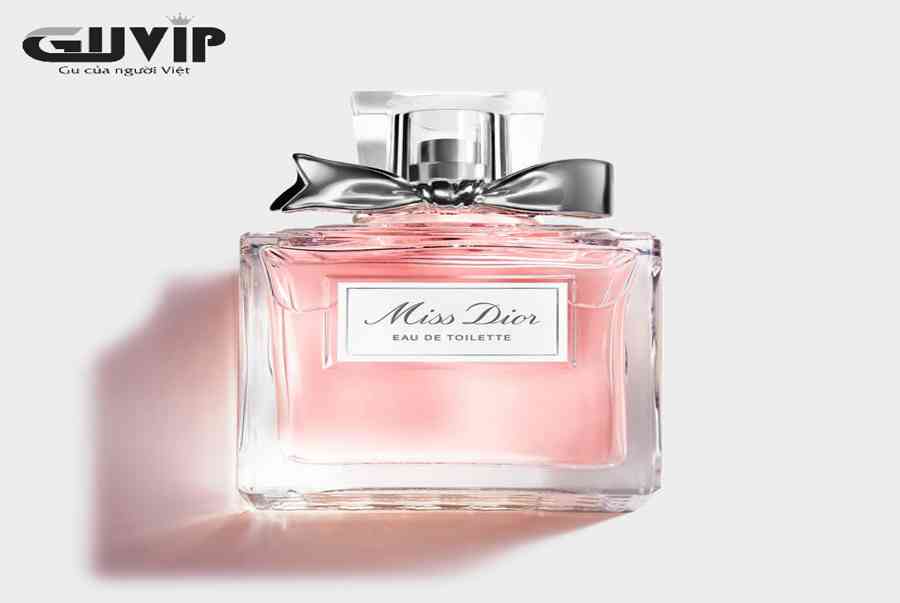 2 nuoc hoa nu Dior Miss Dior Eau De Parfum quyen ru trong tung buoc di